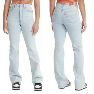 Levi's Women's Ribcage Bootcut Jeans, Summer Beam - Light Indigo - 30